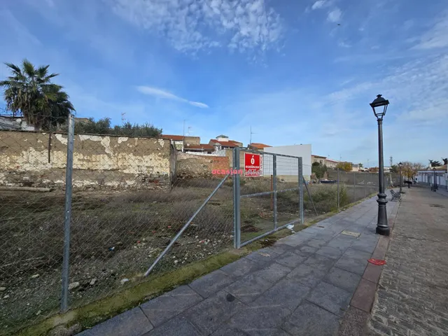 SOLARES URBANOS EN VENTA EN HINOJOSA DEL DUQUE — 3