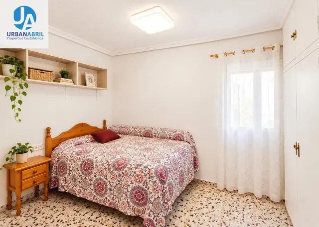 Amplio Piso en El Campello Pueblo a la Venta por €210,000 — 7