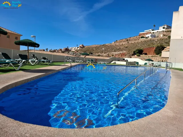 Piso en venta de 1 dormitorio, 3 piscinas y gimnasio - foto 2
