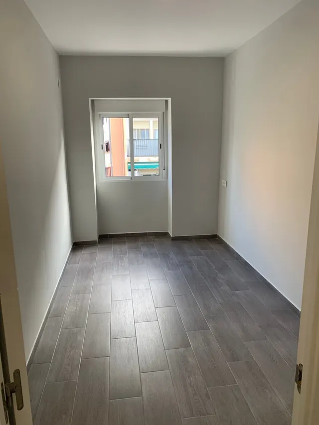 Se alquila precioso piso reformado, listo para entrar a vivir — 14