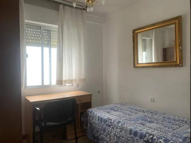 PISO EN AVENIDA BARCELONA — 13