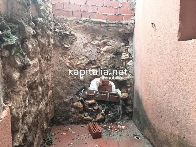 CASA PARA REFORMAR A LA VENTA EN COCENTAINA — 5