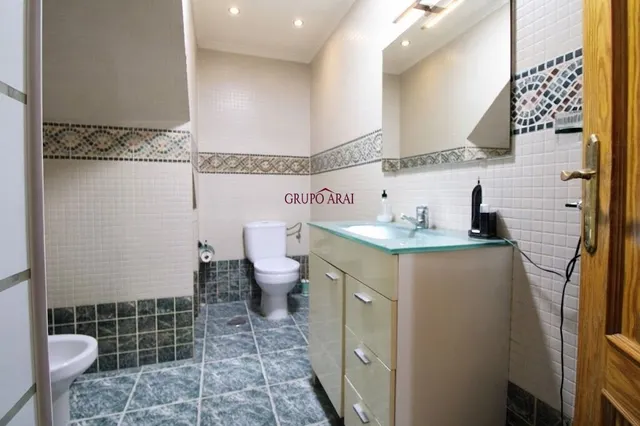 Se vende vivienda única en Villafranqueza, Alicante — 50