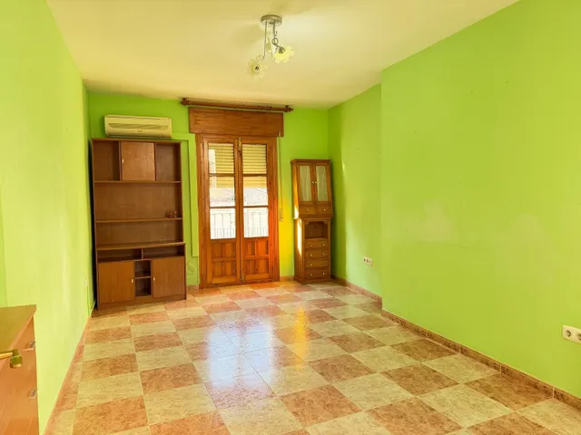 Amplio y acogedor piso en Archidona, Andalucía – Ideal para entrar a vivir — 6