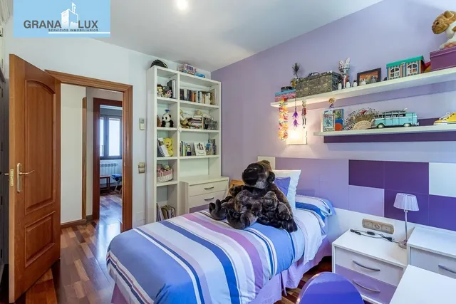 Chalet Exclusivo en Camino Bajo de Huétor — 16