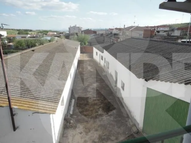 Casa TIPICA DE PUEBLO CON FINCA IDEAL PARA CASA RURAL — 12