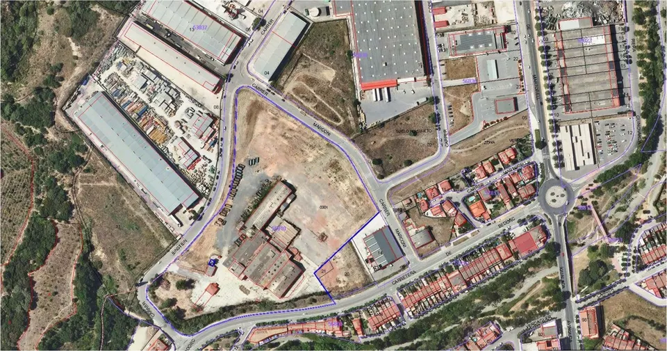 SOLAR INDUSTRIAL DE 38000m2 aprox.EN VENDA A PIERA