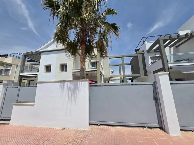 Adosado 3 habitaciones 139m² en venta - Lomas de Cabo Roig-Los Dolses — 2