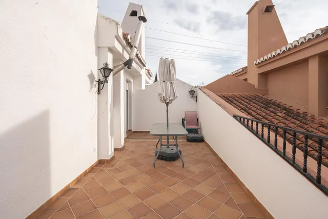Casa 4 habitaciones 246m² en venta - Granada — 35