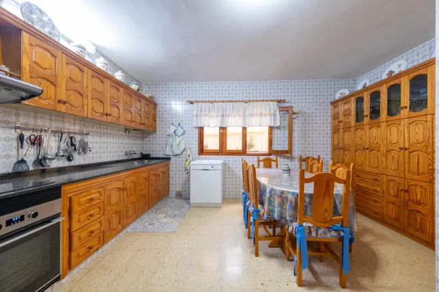 PANADERÍA HISTÓRICA CON MÁS DE 90 AÑOS DE TRAYECTORIA + VIVIENDA — 22