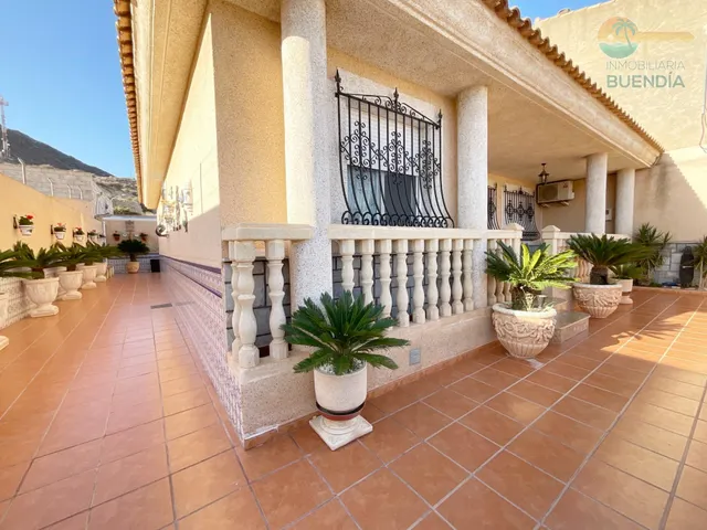 Amplia casa en mazarron, zona la cañadica — 28