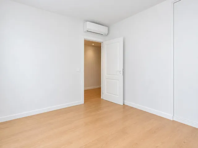 Piso 4 habitaciones 170m² en venta - Metro bilbao — 31