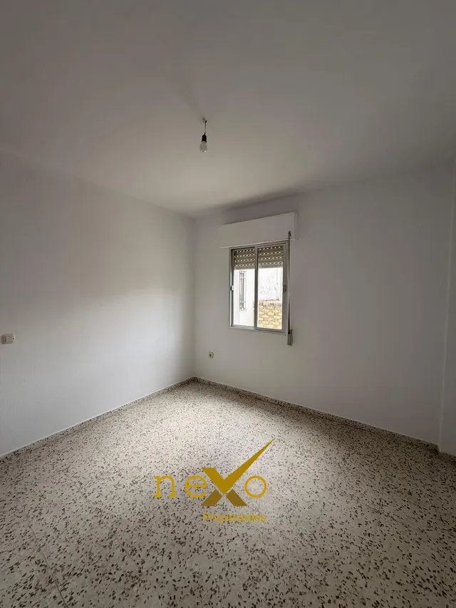 PISO 1º PLANTA SAN NICOLAS DEL PUERTO (SEVILLA) — 19