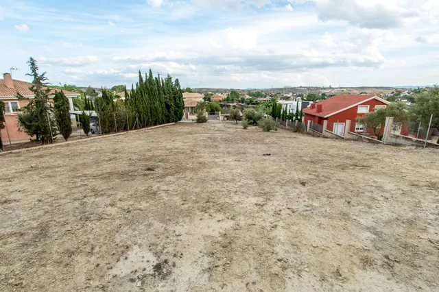 Parcela de casi 1500m2 en el Chorrico — 8