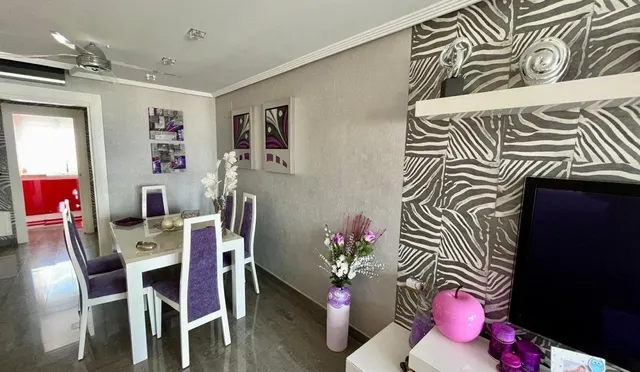 Espectacular piso reformado con diseño y calidad,  con vistas impresionantes al mar y Benidorm. — 14