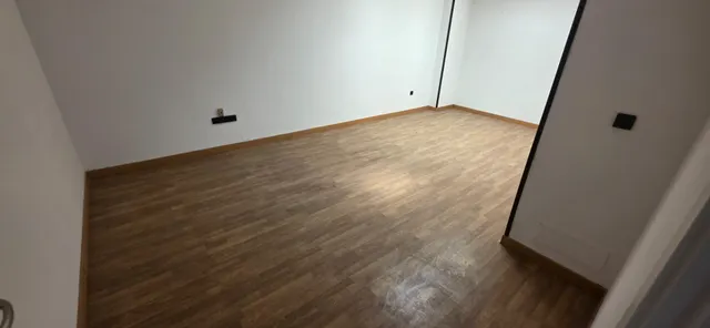 LOCAL COMERCIAL ACONDICIONADO DE 350 METROS EN PLENA — 24
