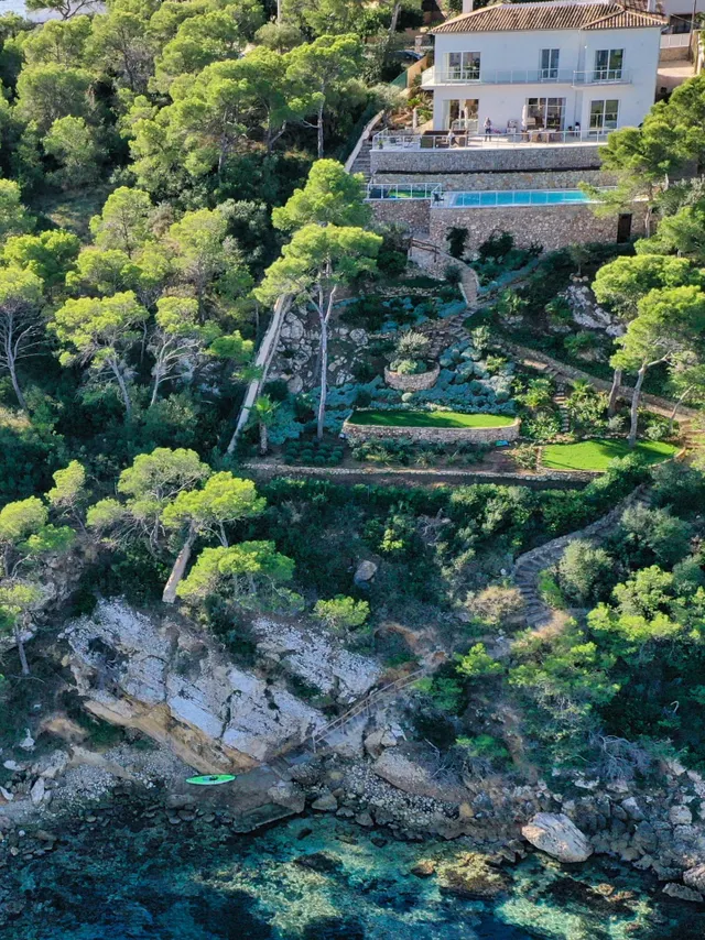 Impresionante villa de estilo mediterraneo con acceso directo al mar en Torrenova — 29