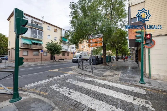 Local Comercial en Zaidín para Reformar - Excelente Ubicación — 10