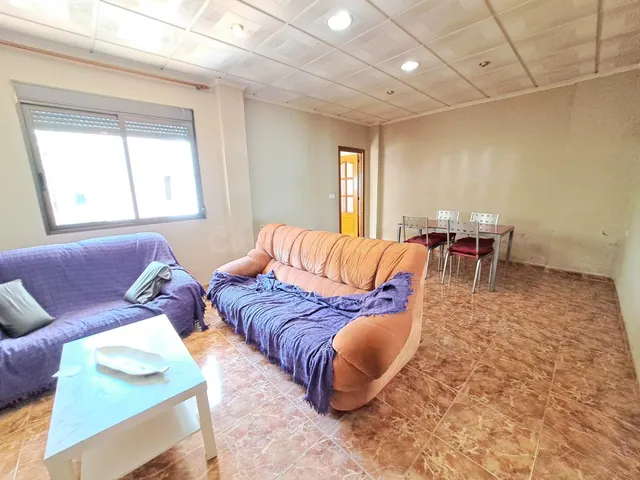 Gran casa de 208 m2 con posibilidad de transformarla en dos  - foto 5