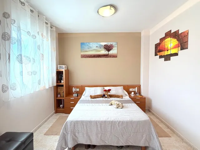 FANTÁSTICA CASA CON JARDÍN Y PISCINA!!! — 15