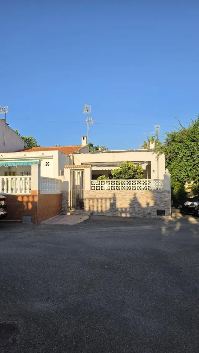 Bungalow en esquina con solárium — 14