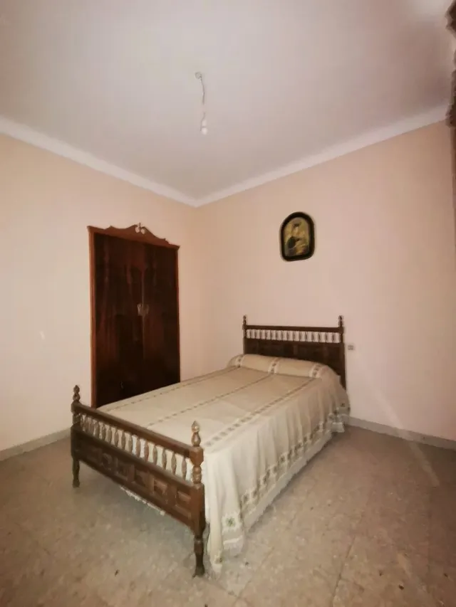 CASA A LA VENTA EN ZONA AVENIDA DE LA CONSTITUCION — 29