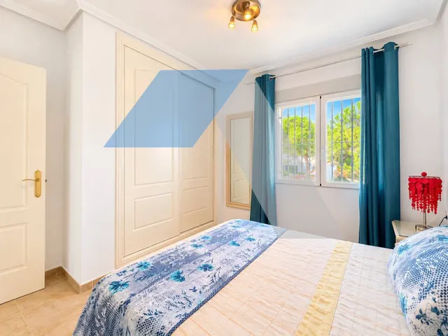 BUNGALOW A ESCASOS METROS DE LA PLAYA! — 24