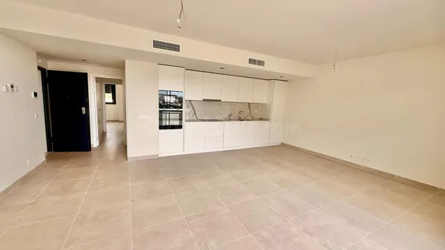 ¡GRAN OPORTUNIDAD! ÁTICO DE LUJO CON SOLÁRIUM PRIVADO Y VIST - foto 5