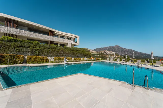 DUPLEX DE LUJO EN REAL DE LA QUINTA BENAHAVIS — 33