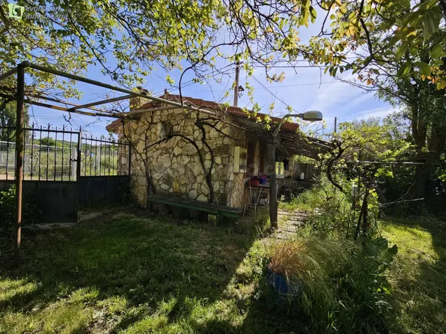 Finca en Modubar de la Emparedada, parte rustica y parte urb
