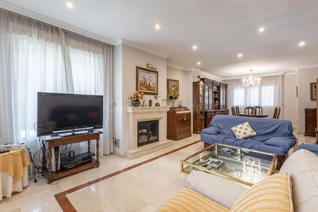 Vivienda exclusiva en Granada. - foto 2