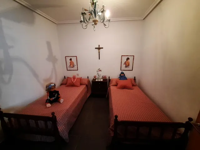 CASA REFORMADA EN MONTEALEGRE DEL CASTILLO — 12