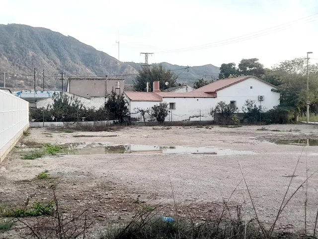 CONSTRUYE LA CASA DE TUS SUEÑOS — 6