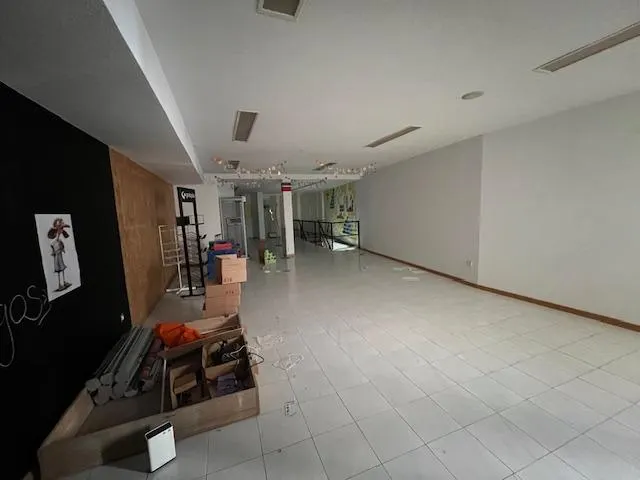 ALQUILER LOCAL MUY CENTRICO, ZONA CALLE SOCIEDAD, 360 M2. APROX. — 14