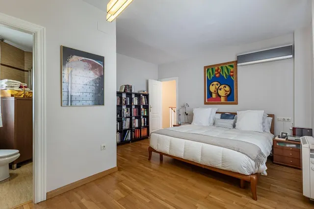Gran casa con piscina en huetor vega — 19