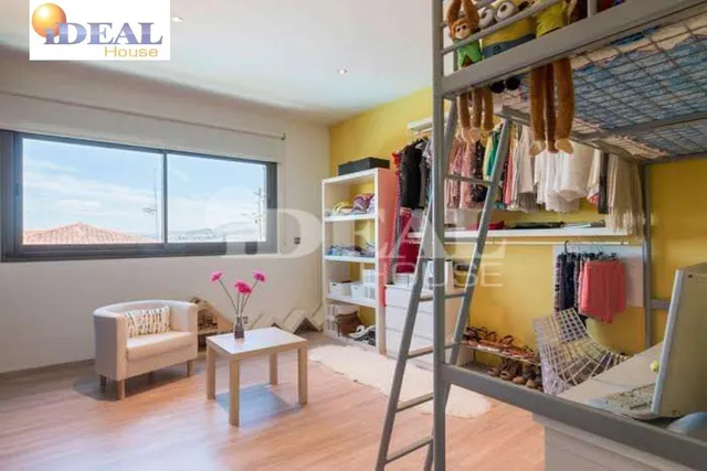 Ref.: A8488G7. Increible chalet de lujo y diseño, parcela 1500 m2,  piscina propia, pista de padel. — 22