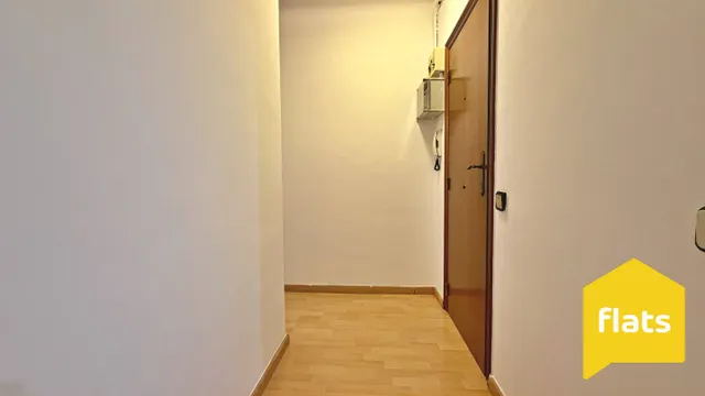 Se vende Amplio y Luminoso Piso exterior de 3 amplias habitaciones, Galería exterior, patio interior, Aire Acondicionado y con increíbles oportunidades de reforma a tu gusto! — 22