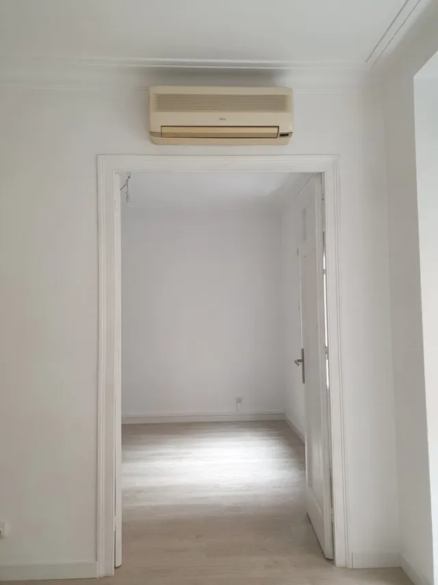 Turó Park  - Piso totalmente reformado , tres habitaciones , ascensor , calefacción — 22