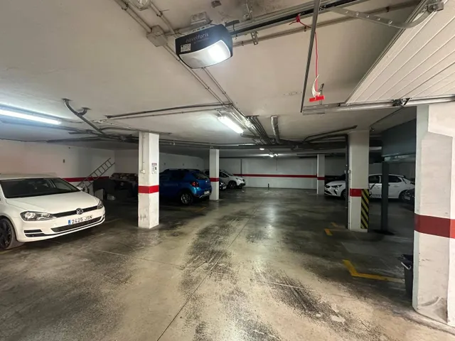 PISO EN VECINDARIO — 29