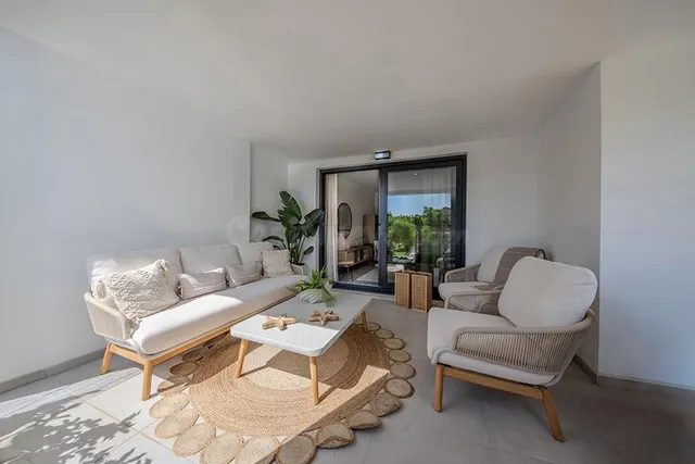 Ultima unidad en Estepona, obra nueva lista para entrar a vivir !!! — 2