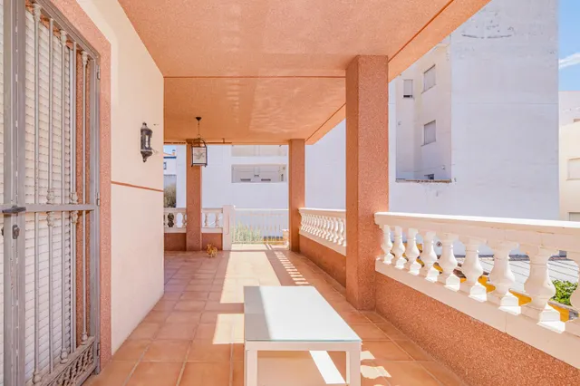 ¡Impresionante Chalet en Lachar con Piscina y Amplios Espacios! ✨ — 17