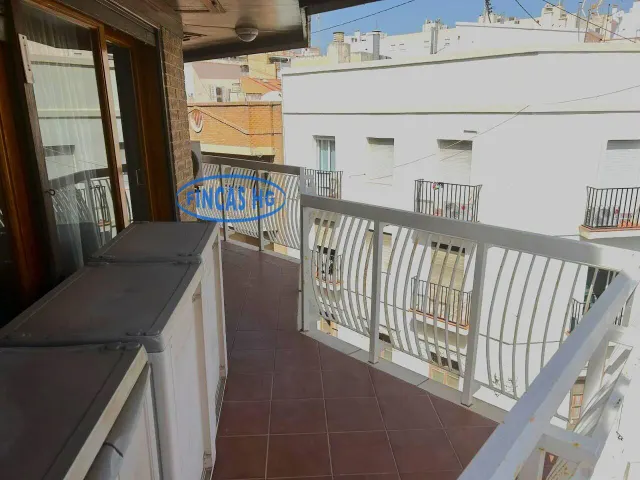 Gran vivienda señorial, centro tradicional con 242 m2. — 10