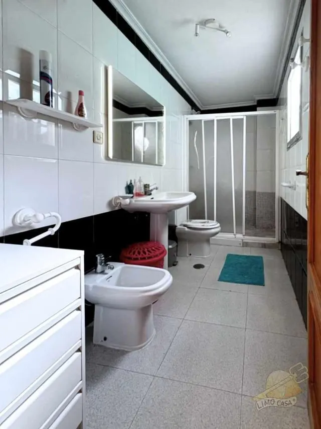 A 50 METROS DE PLAYA DEL CURA 3 HABS  180.000€ — 16