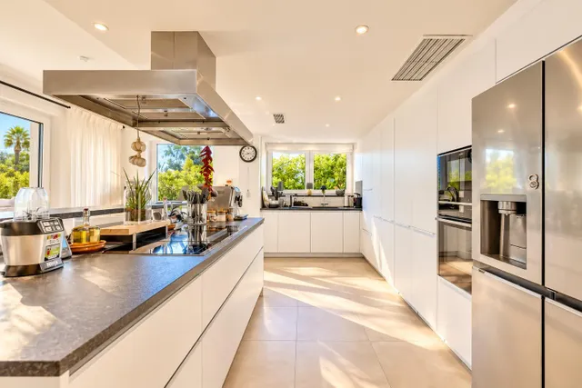 Villa ecológica de lujo en Santa Ponsa — tecnología, elegancia y naturaleza en perfecta armonía — 9