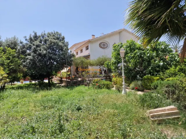 SE VENDE CHALET EN ELCHE — 4