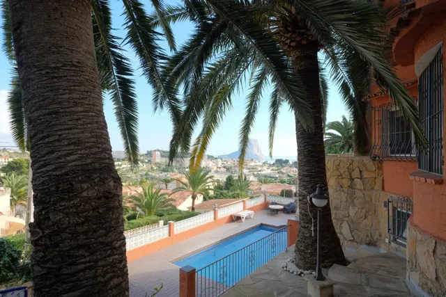 VILLA DE LUJO COMPUESTA POR 3 APARTAMENTOS INDIVIDUALES, TODO DE PRIMERA CALIDAD CON VISTAS AL MAR — 43