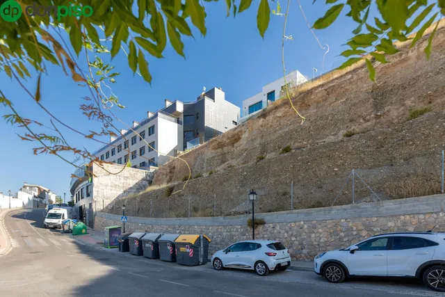 Solar con proyecto en una de las mejores zonas de Granada — 7