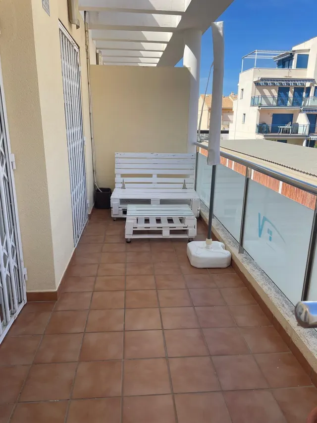 Alquiler temporal de apartamento Dúplex cerca de la Playa — 13