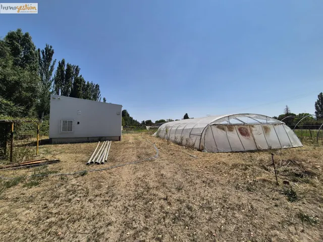 TERRENO CON NAVE EN VENTA EN VILLABAÑEZ (VALLADOLID) — 13