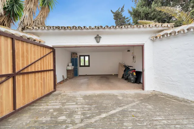 EXCEPCIONAL VILLA EN VENTA EN UN ENTORNO TROPICAL — 6